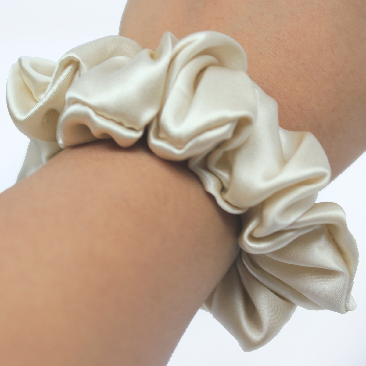 Silk Scrunchies - 100% Pure Mulberry Silk - Mindflowbeauty